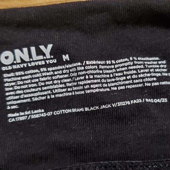 ☆ 3/35$ | OLD NAVY | NWOT Set of 2 Brami Tops in size Medium - Picture 7 of 7